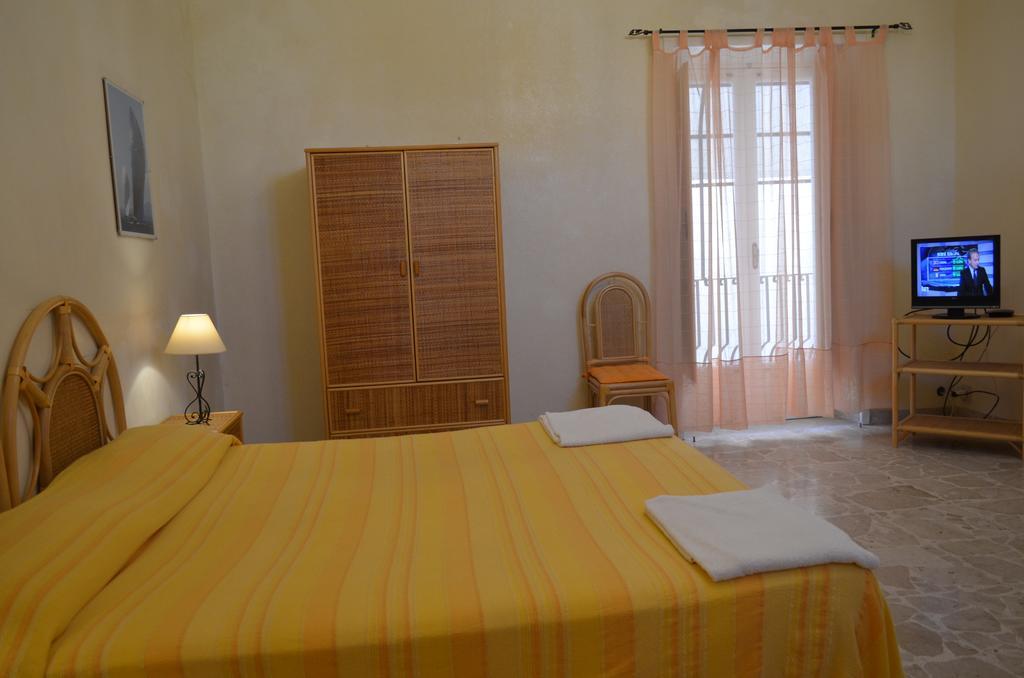Case Vacanze Arcobaleno Lipari  Bagian luar foto